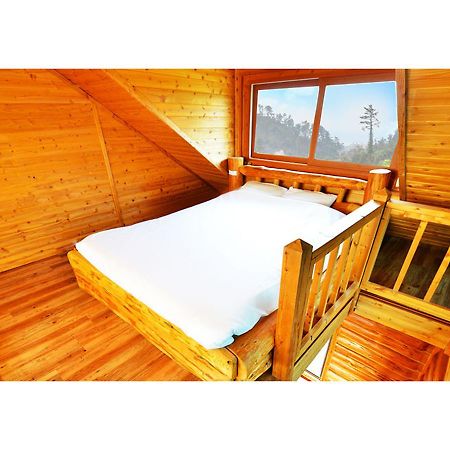 Attene Pension Jeju Exterior photo