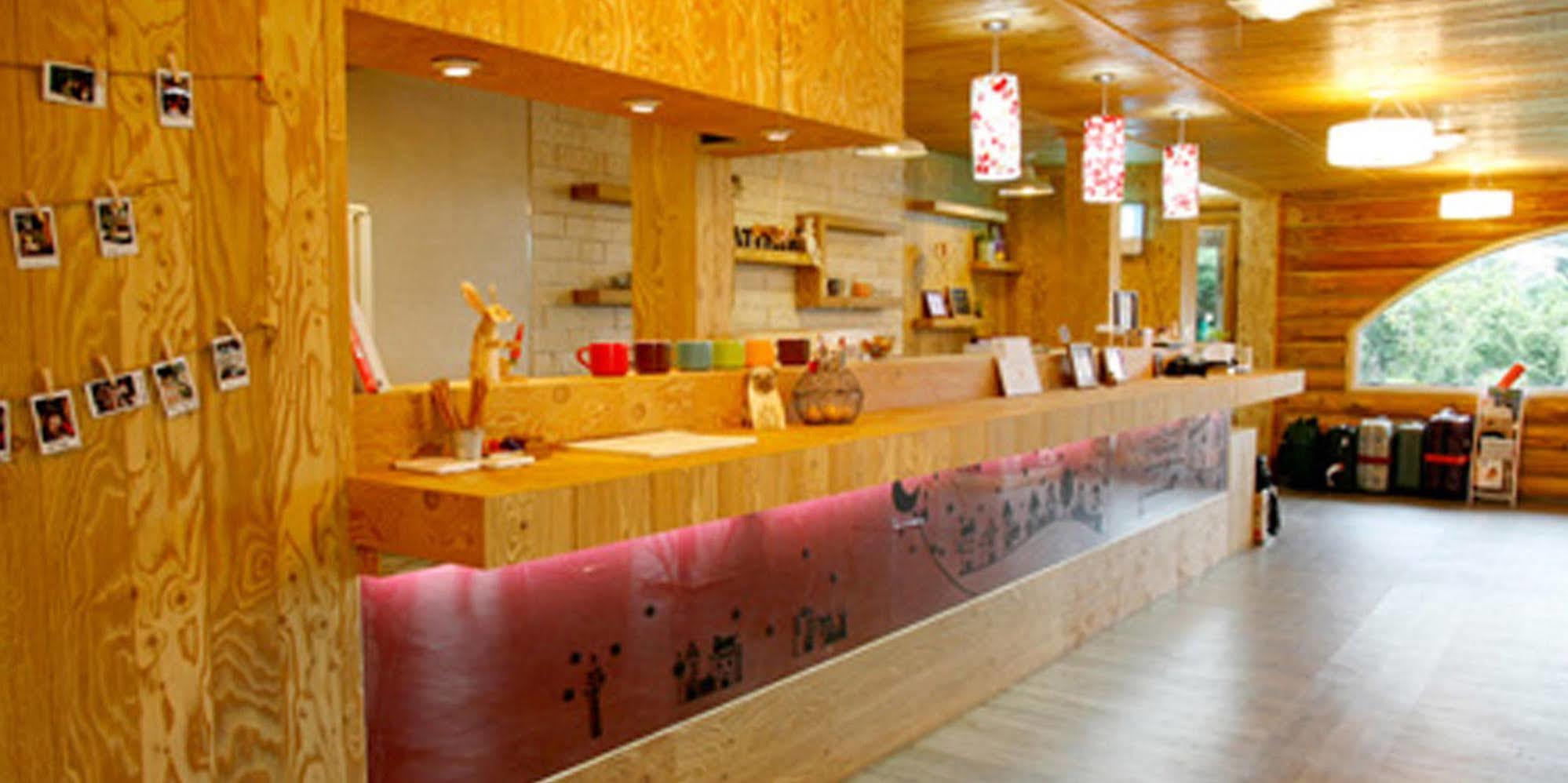 Attene Pension Jeju Exterior photo